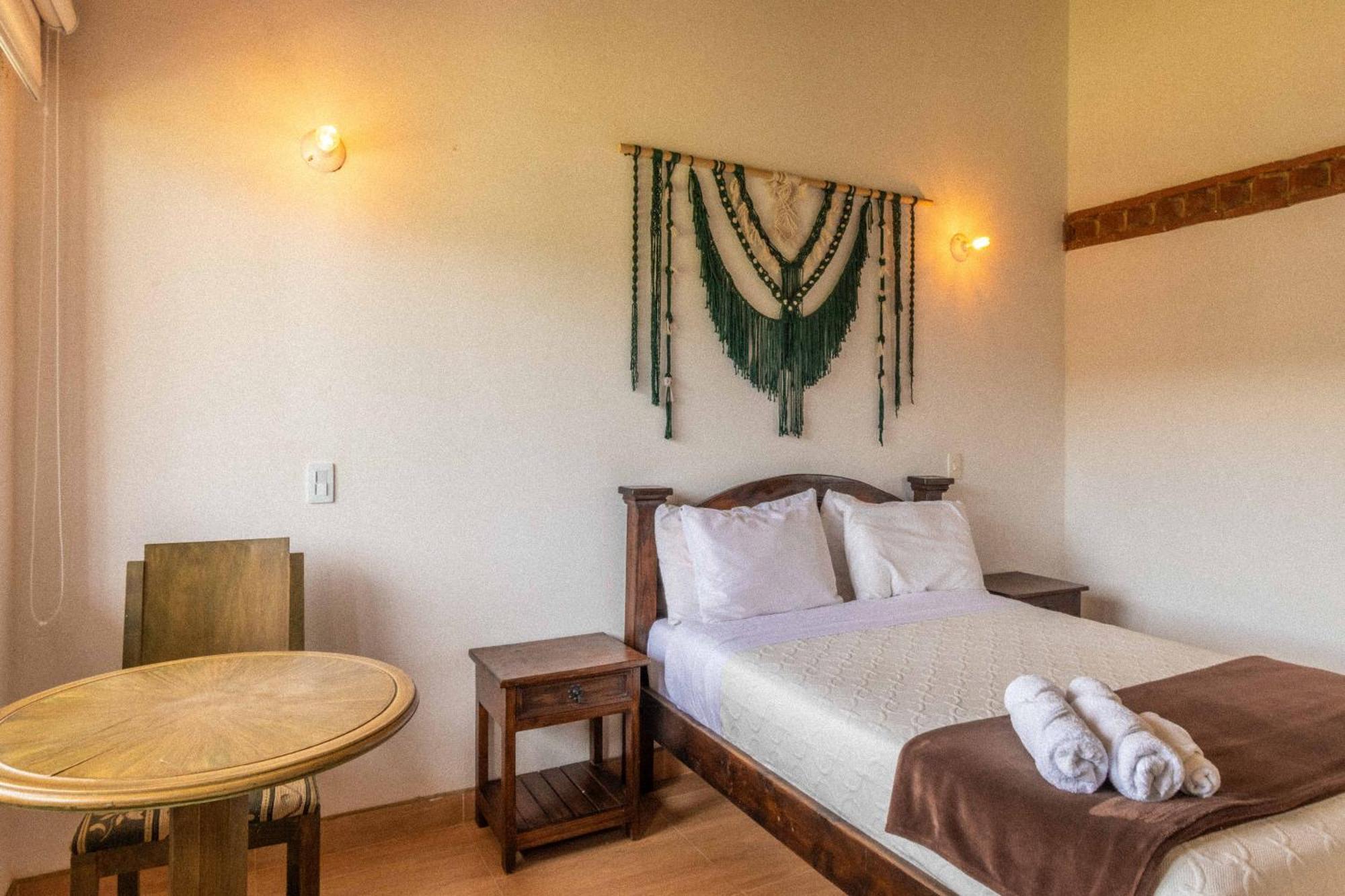 Artemisa Hotel Santa Sofía Szoba fotó